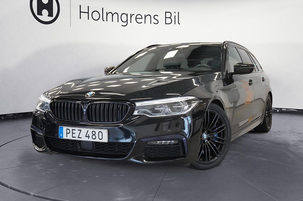 BMW 540I xDrive Touring M-Sport Navi Innovation Komfortstol DAP B W |