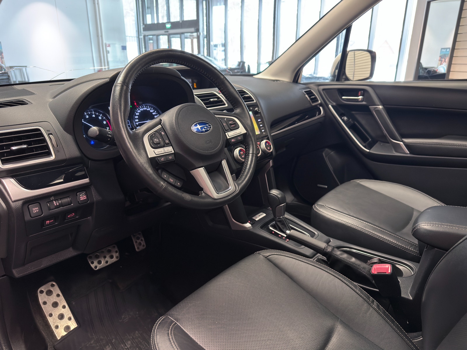 Subaru Forester XT 2.0 4WD 241hk | Drag | Panoramaglastak 2016 - miniatyr 12