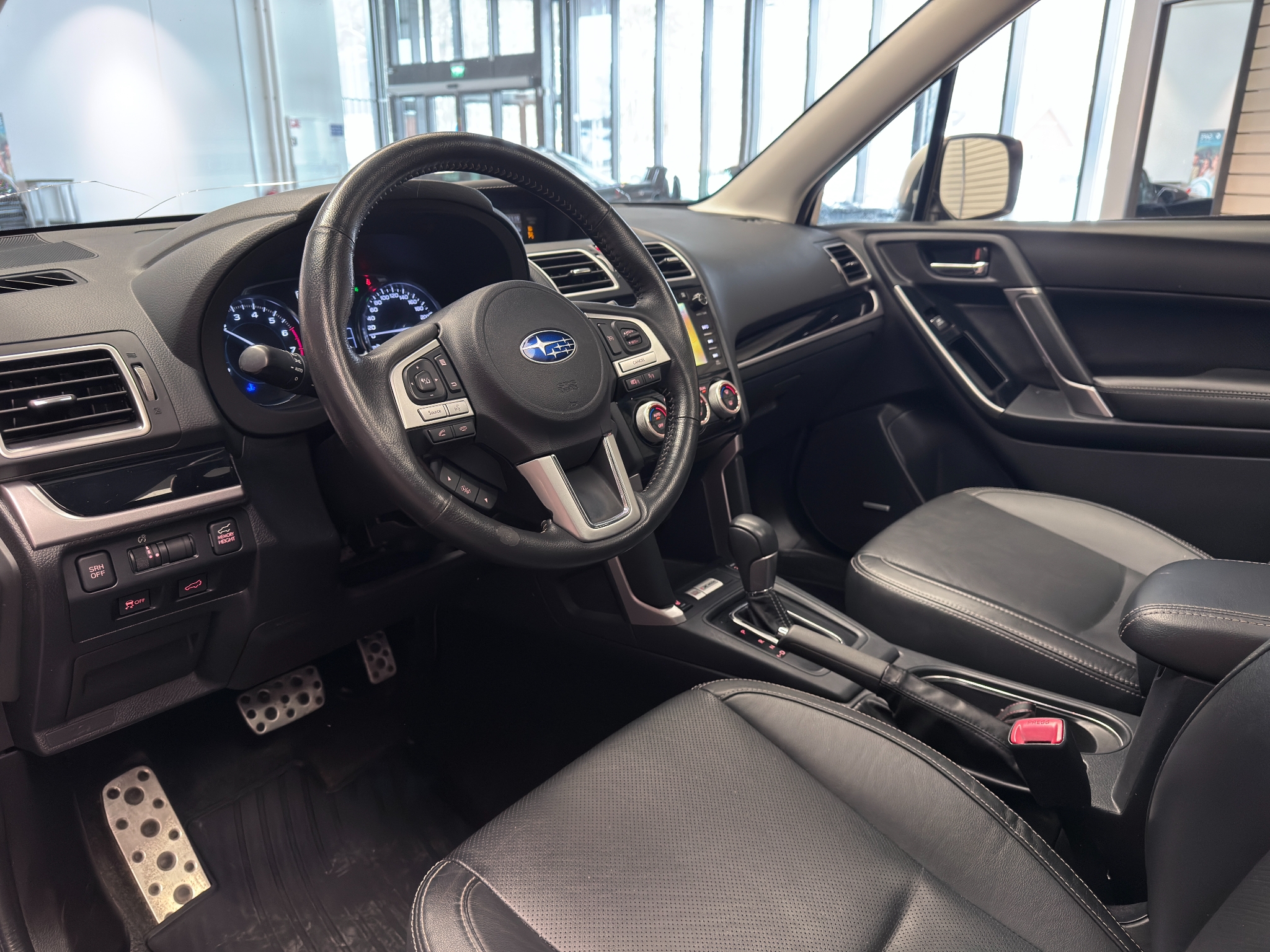 Subaru Forester XT 2.0 4WD 241hk | Drag | Panoramaglastak 2016 - miniatyr 31