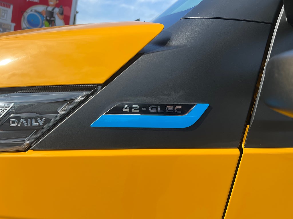 Iveco Daily 42S14E Dubbelhytt, El-Bil