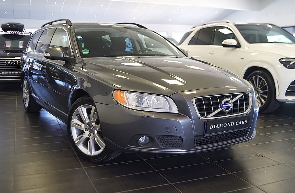Volvo V70 D3 Geartronic Momentum Auto Full Servad Ny besi...