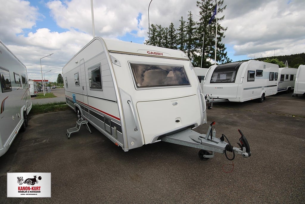 Cabby Caienna 800
