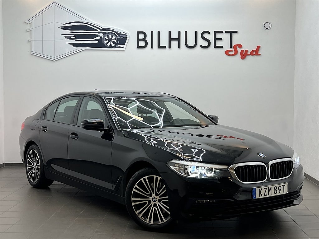 BMW 520 d xDrive 190hk Sport line Läder/Navi/Bkamera/Nyservad