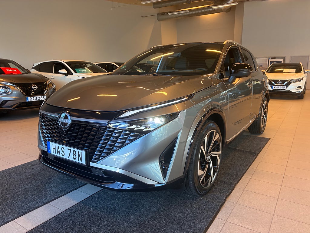 Nissan Qashqai MHEV XTRONIC TEKNA PLUS GLASTAK/HEADUP/SKINN