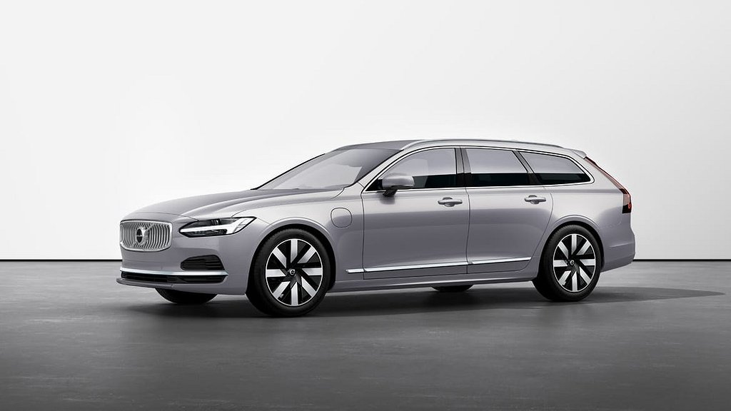 Volvo V90 Recharge T6 Core Edition II Lagerbil