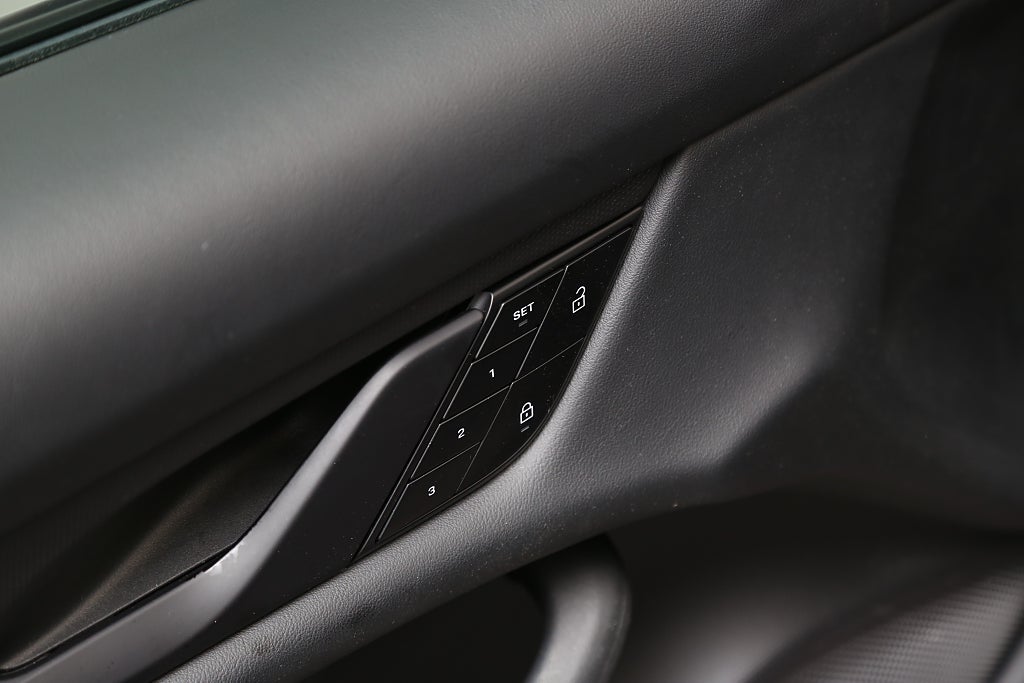 Porsche Taycan 4 Cross Turismo Direct Drive/ic 4