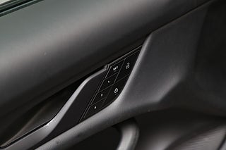 Kombi Porsche Taycan 13 av 31
