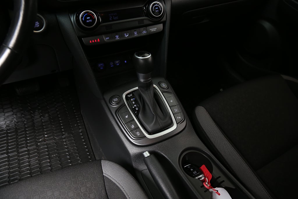 Hyundai Kona 1,6 T-GDI AWD 177hk Premium Aut KRELL Motorv Dragkrok 2020