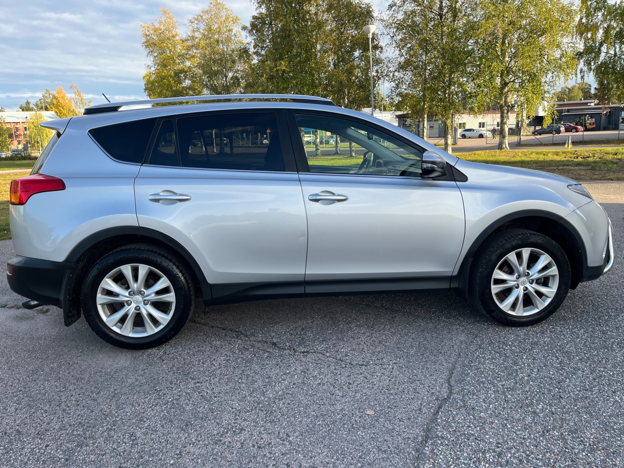 Toyota RAV4 2013, bild 6/10