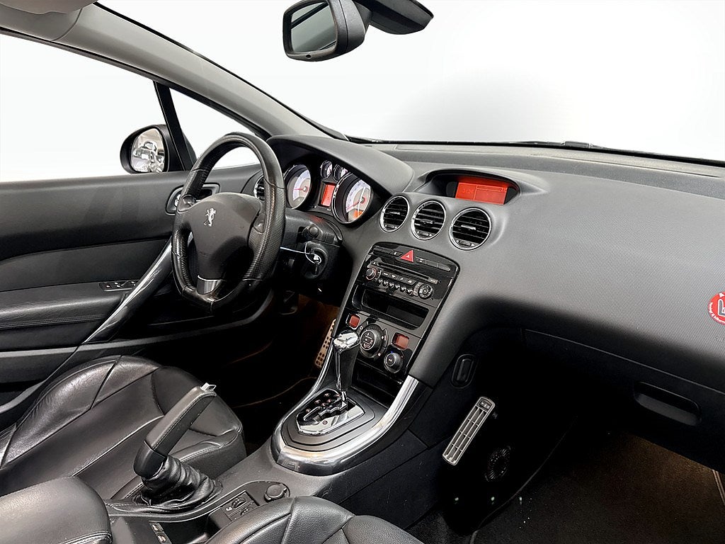 Bild på Peugeot 308 CC Exclusive 1.6 THP 156hk Aut - M-VÄRMARE, SKINN