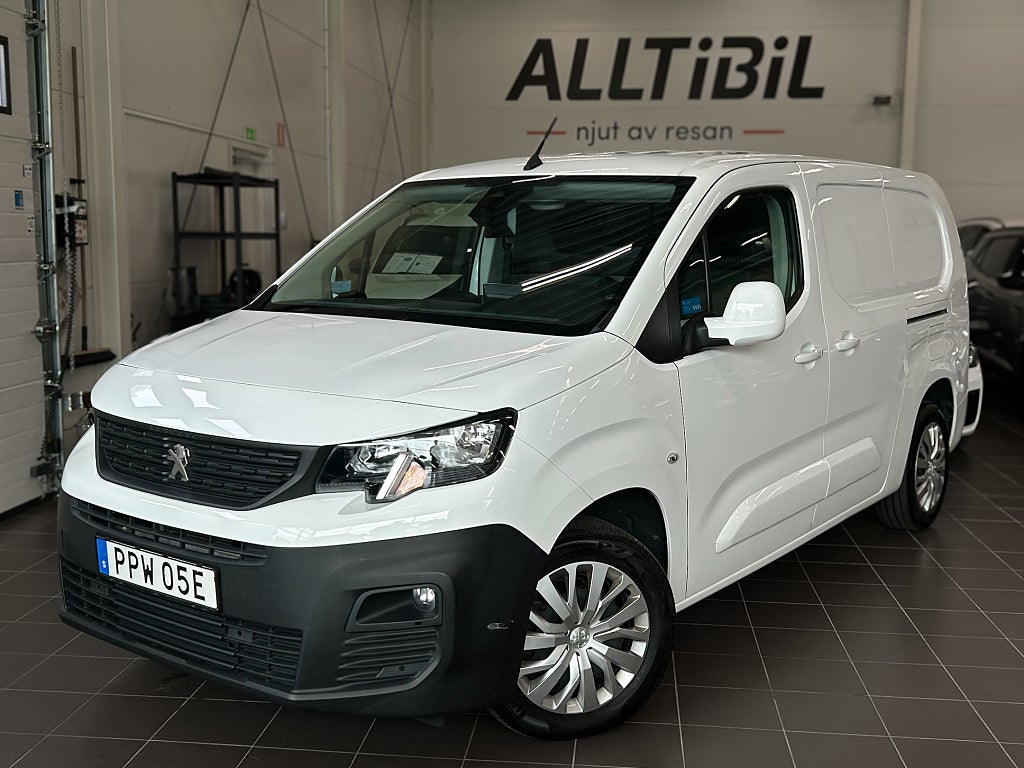 Peugeot Partner PRO+ L2 1.5 BHDi 130 AUT Kamera/Värmare/Drag/V-däck