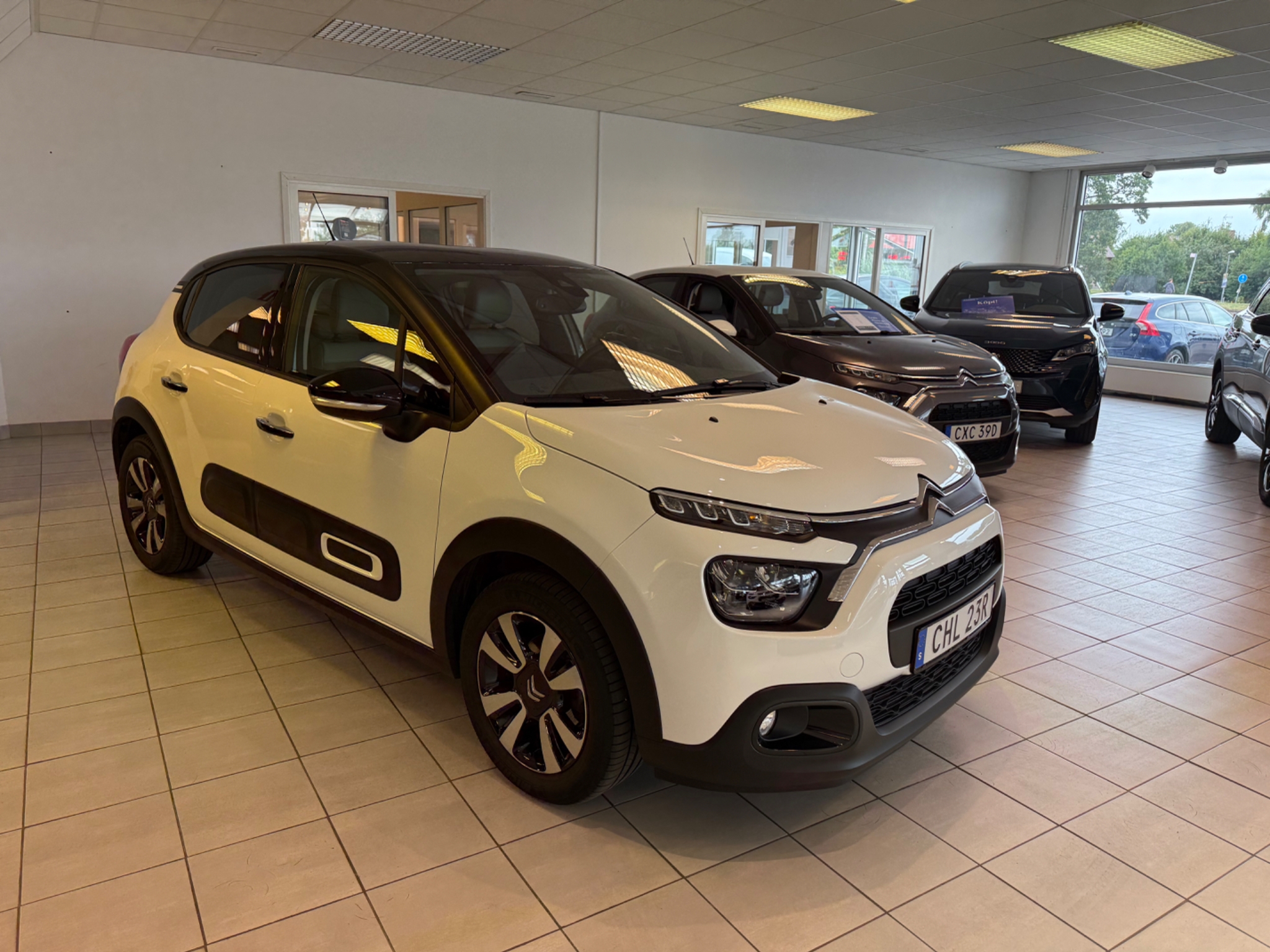 Citroen C3 1.2 PureTech 2023, photo 3/10