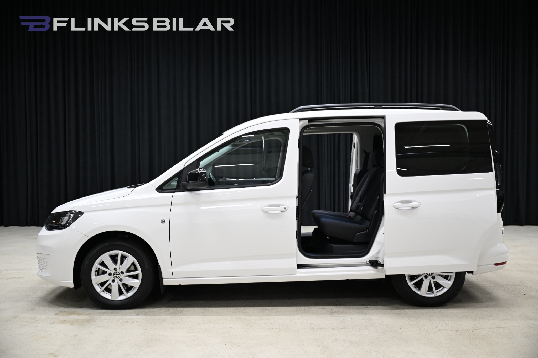 Volkswagen Caddy DSG 122HK Kombi 2023, bild 2/10