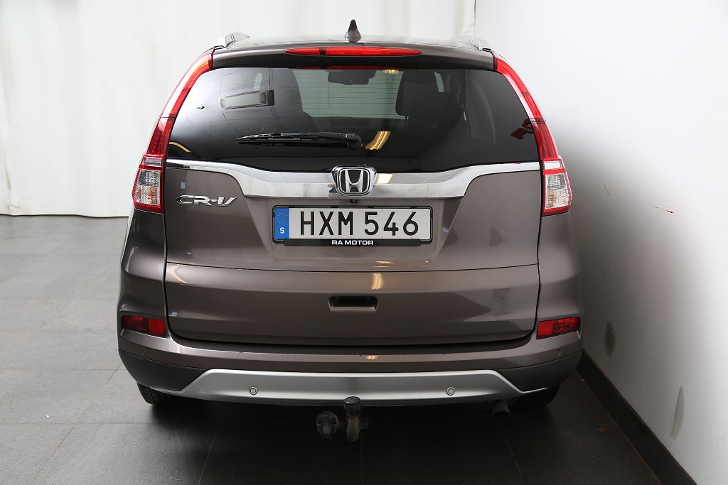 Honda CR-V 2,0 i-VTEC 155hk Executive Aut Skinn Panorama Drag 2015