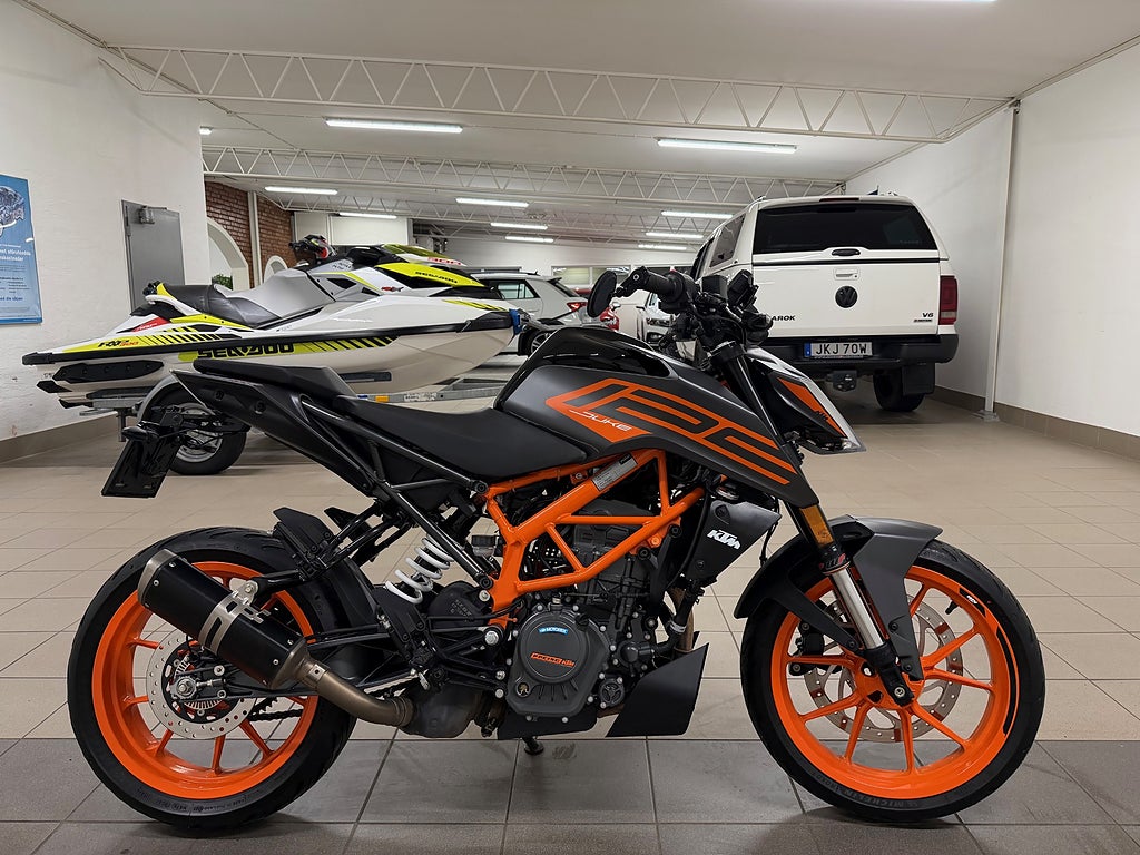 KTM DUKE 125  2023 - miniatyr 5