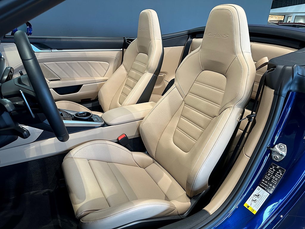 Porsche 911 992 Turbo S Cabriolet PDK 650 hk - bild 5