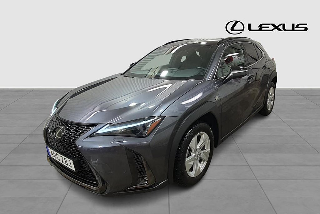 Lexus UX 250h F SPORT DESIGN V-HJUL