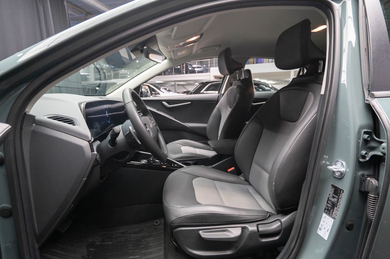 Kia Niro Plug-In-Action DRAG KAMERA 96.1%SoH 1-ÄGARE RATTVÄRME 2023 - miniatyr 18