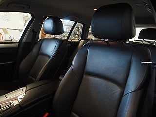 Kombi BMW 520 18 av 22