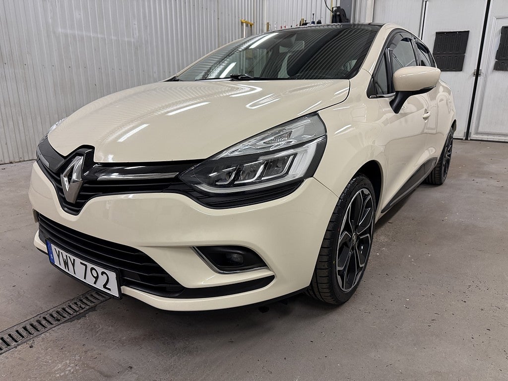 Renault Clio 0.9 Glastak LED Drag Navi 