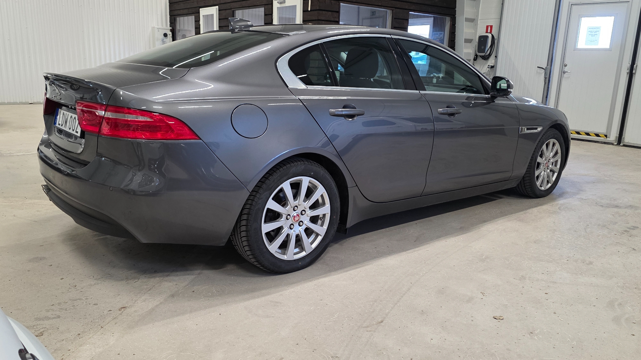 Jaguar XE 20d Euro 6 2019, bild 4/54