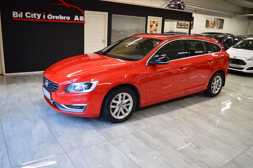 Volvo V60 D3 (136hk) Geartronic Momentum / 2-Ägare / GPS / Taklucka / Drag