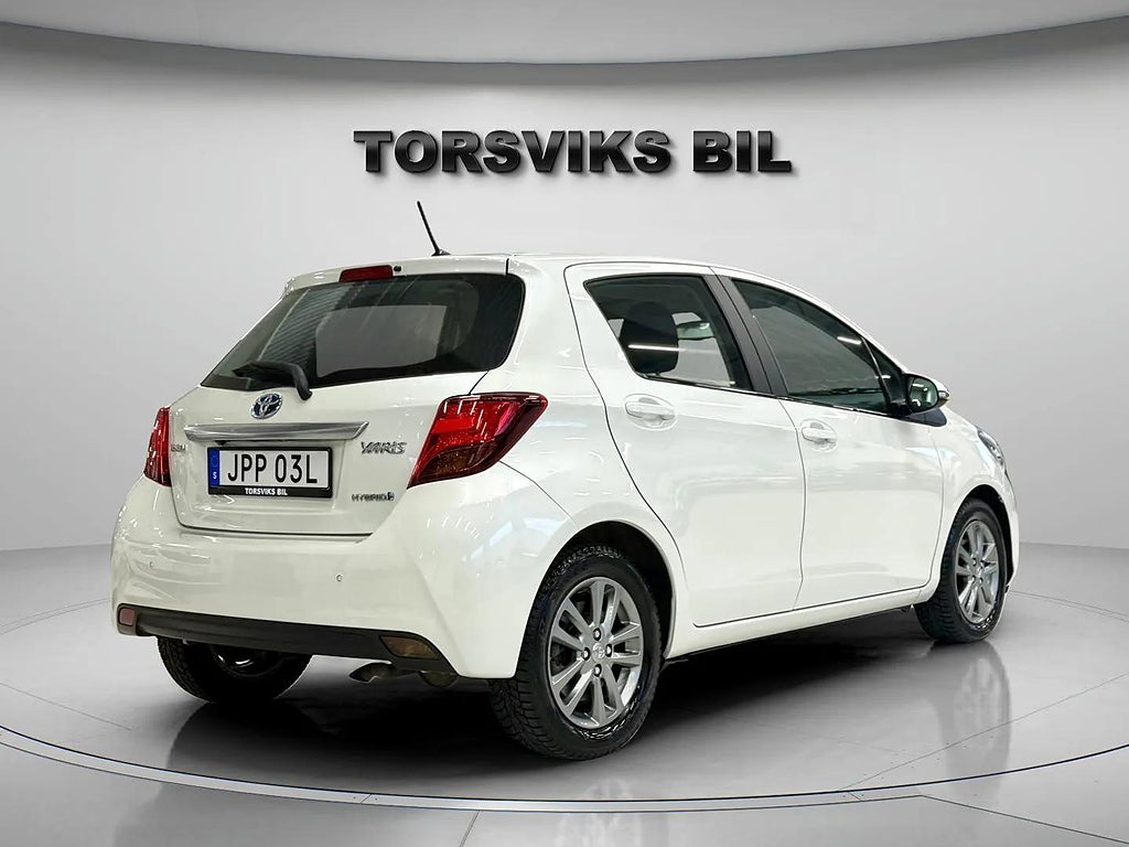 Toyota Yaris Hybrid e-CVT 101hk - miniatyr 6