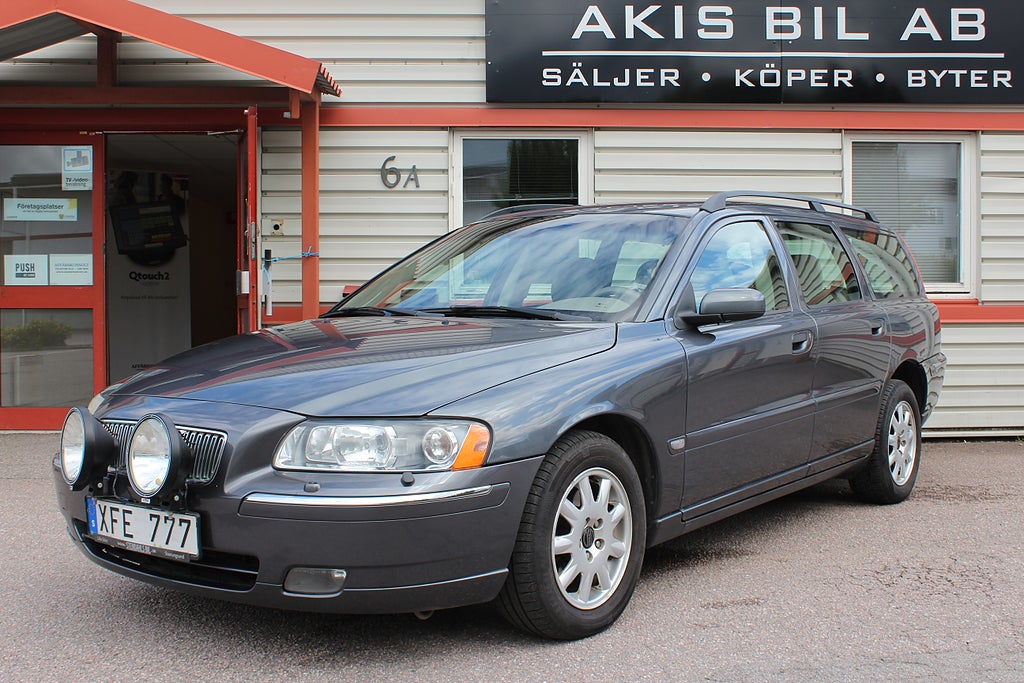 Volvo V70 2.4 Drag  Ny Besiktigad