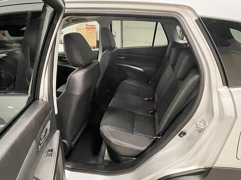 Suzuki S-Cross Nya 1.4T AT Hybrid Inclusive MC