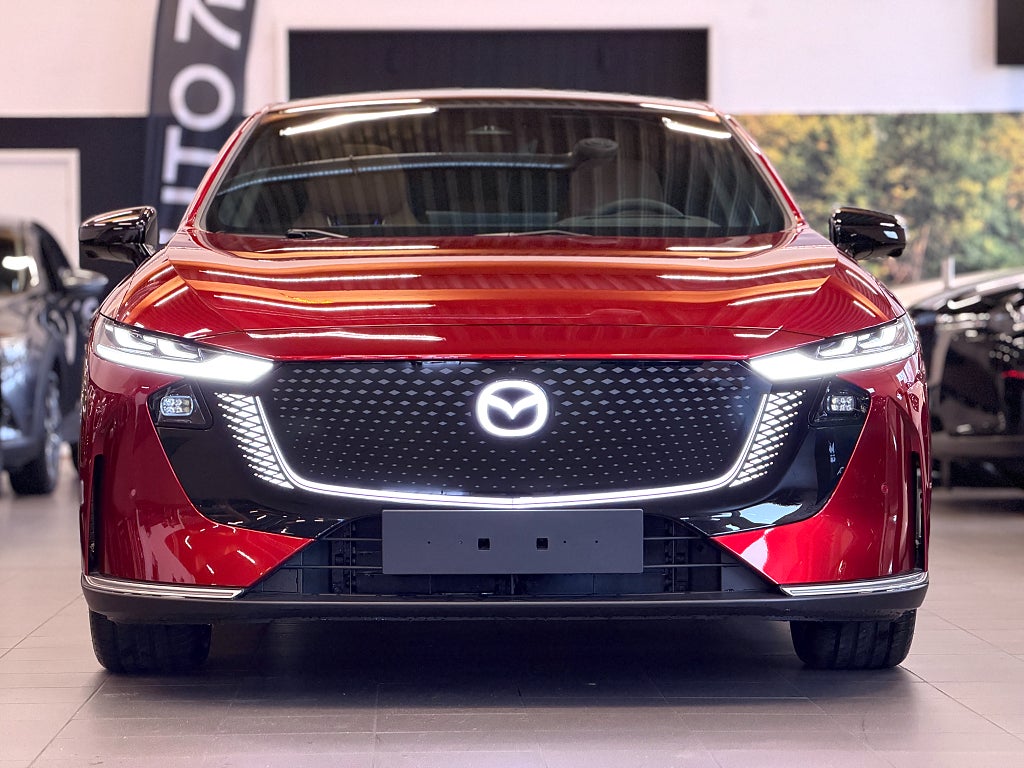Mazda 6e Takumi / Räntekampanj 0% / 479 km Räckvidd