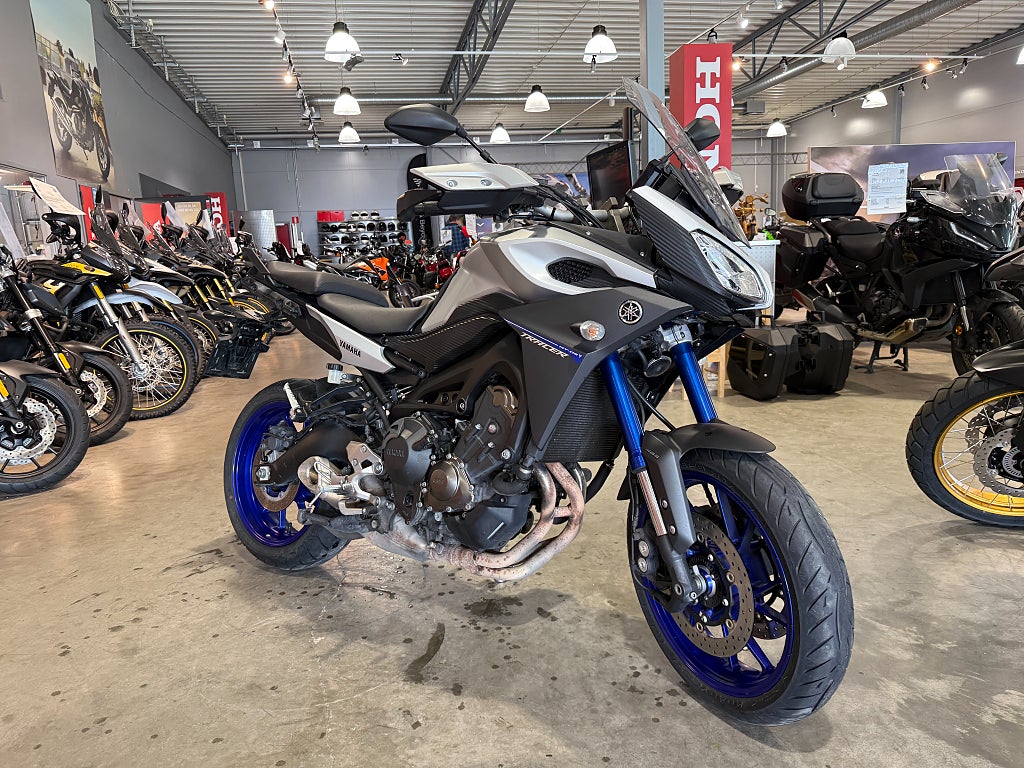 Yamaha Tracer 900 