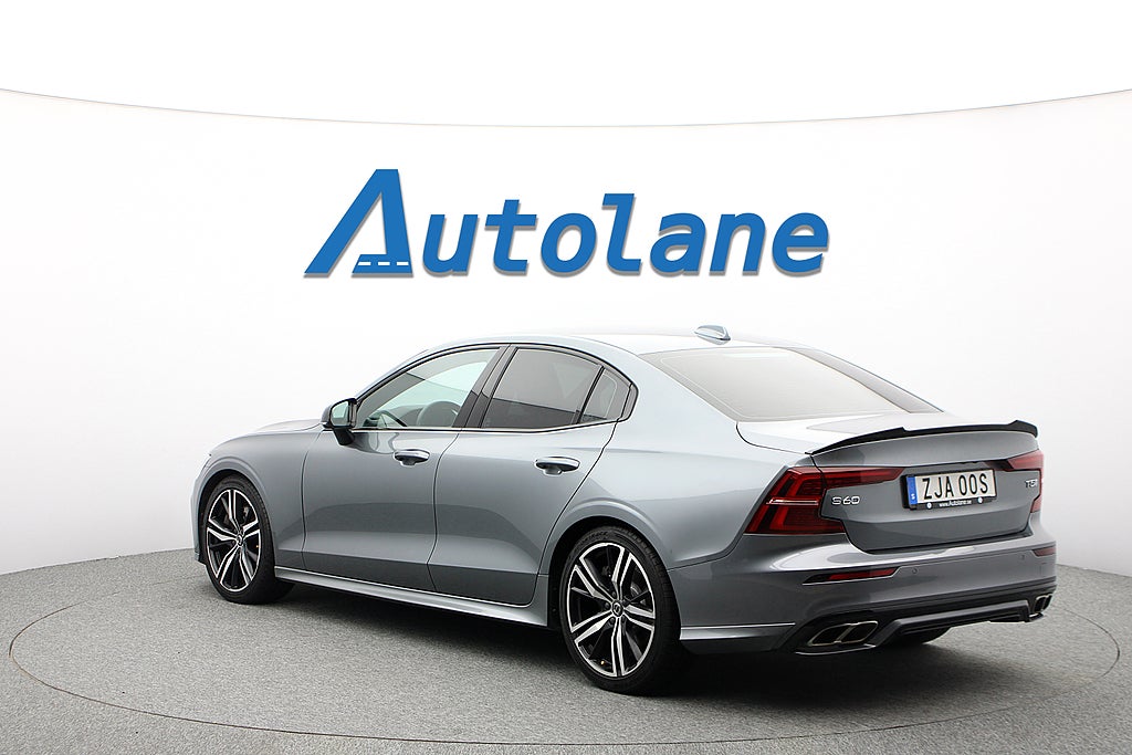 Volvo S60 T5 R-Design H/K, Kamera, Värmare, Carplay 250hk