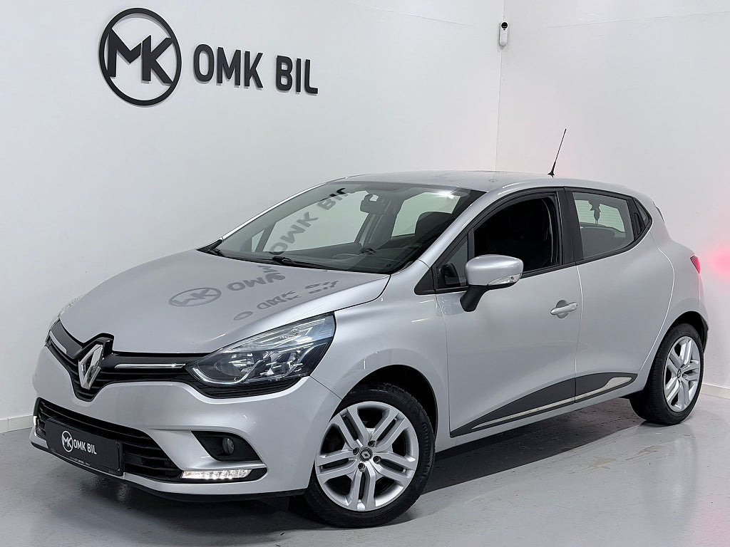 Renault Clio 1.2 Expression Euro 6 / 7800Mill