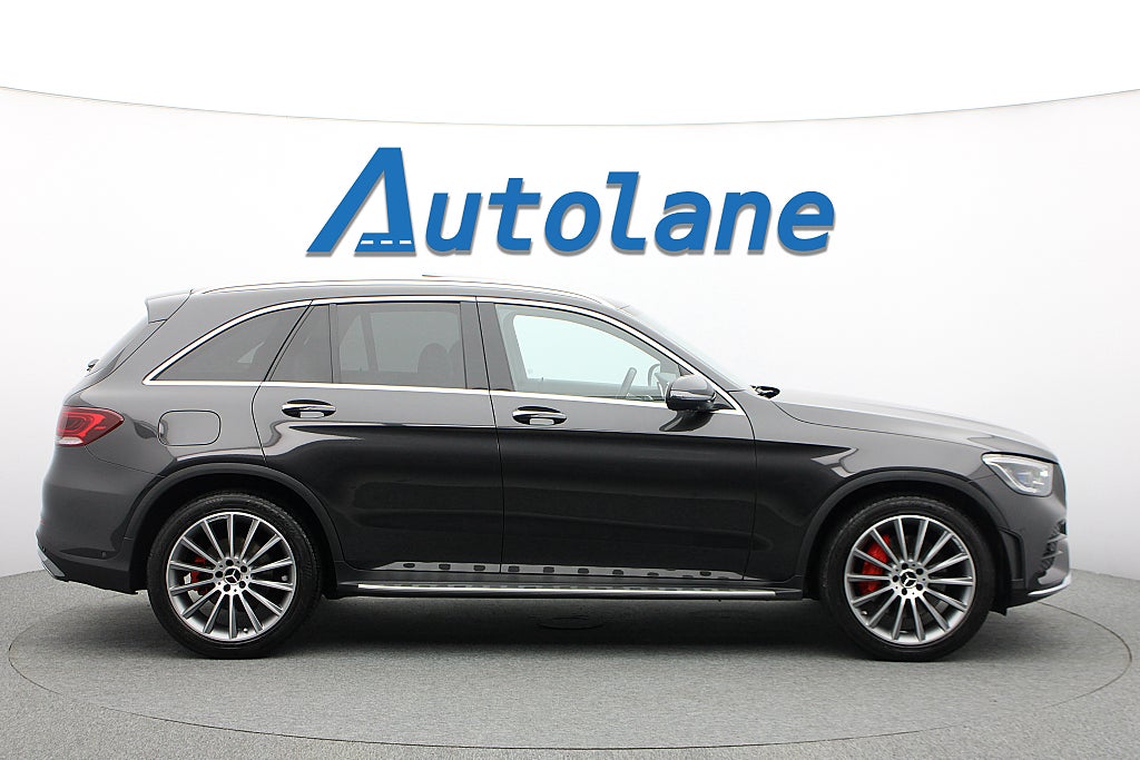 Mercedes-Benz GLC 220 d 4M AMG, Pano, 360°, Burmester®, Dragkrok 194hk