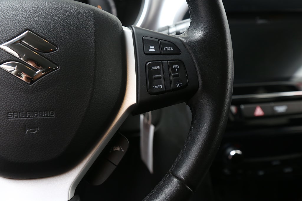 Suzuki Vitara 1,0 Boosterjet AllGrip 4x4 Adaptive Fart Backkamera 2019