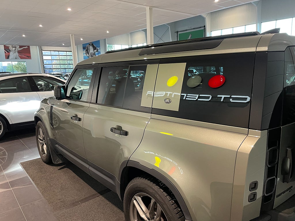 Land Rover Defender 2020 - miniatyr 8