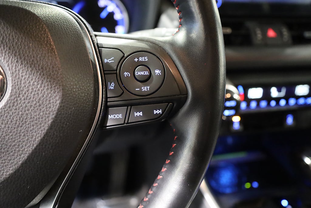 Toyota RAV4 Plug-in Hybrid E-CVT Launch Edition Drag Kamera 2020