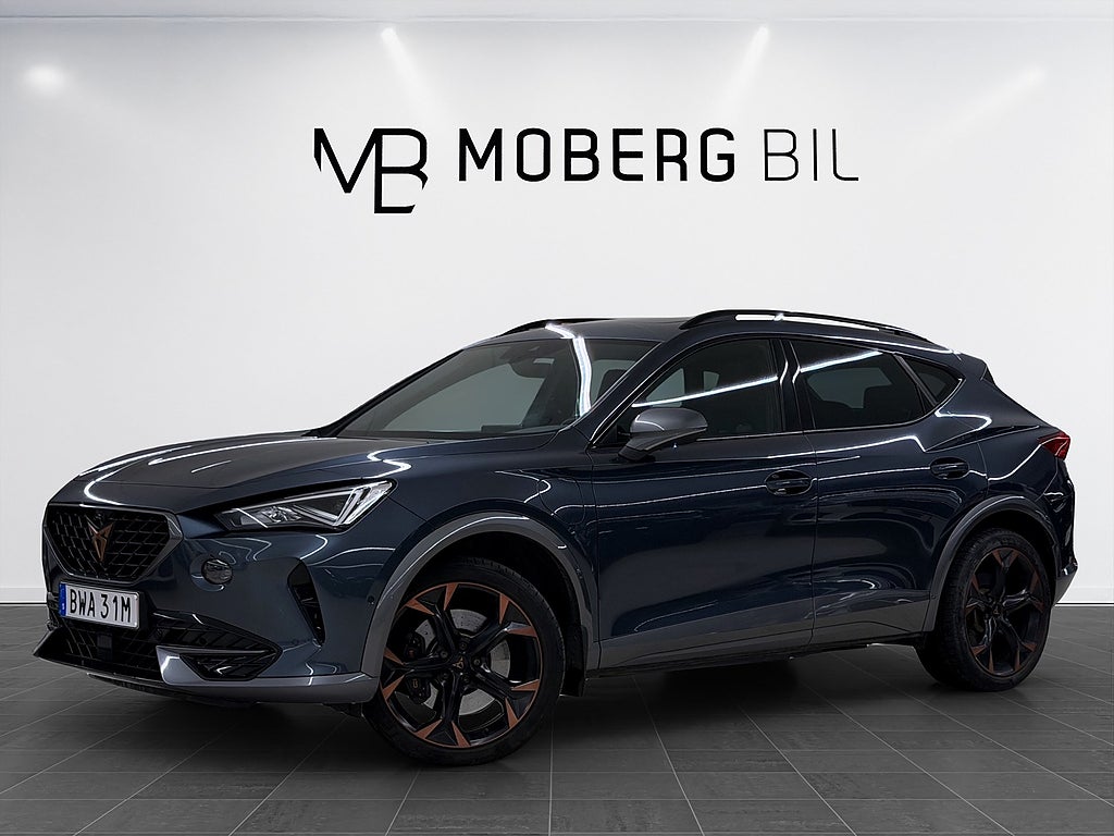 Cupra Formentor VZ e-Hybrid 245hk Pano 360 Drag Navi Värmare