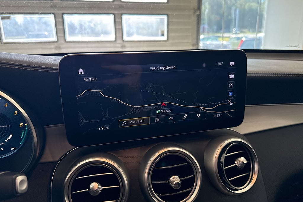 Mercedes-Benz GLC 300 de 4MATIC Aut AMG Line P-värm Drag Kamera Moms miniatyr 11