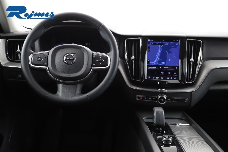 Volvo XC60 2023, kuva 4/67
