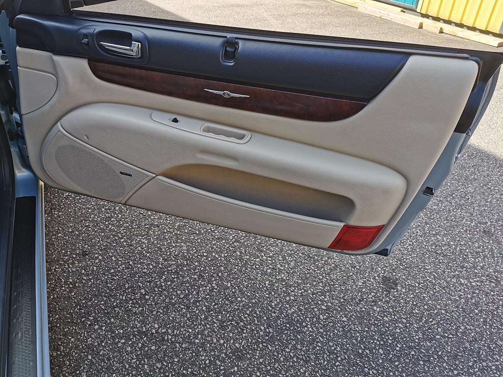 Chrysler Sebring Convertible 2.7 V6 Automatic, 4-trins, 203ps, 2001