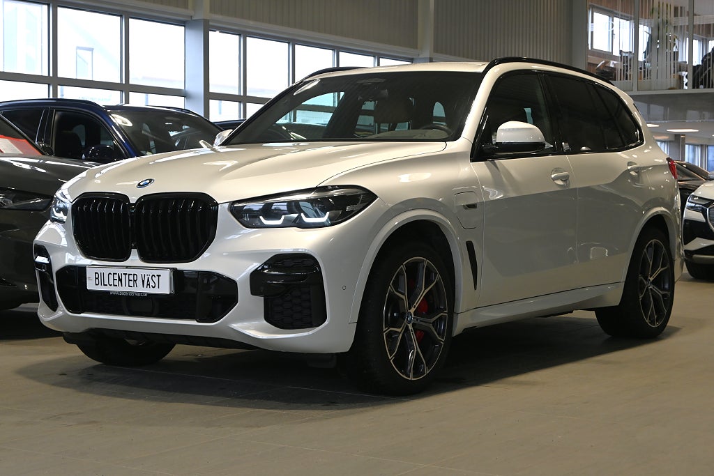 BMW X5 xDrive 45e M Sport Drag Komfortstol HUD H/K 