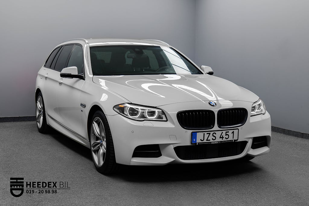 BMW 520d xDrive M Sport HuD Cockpit H/K Drag Värmare SE SPEC