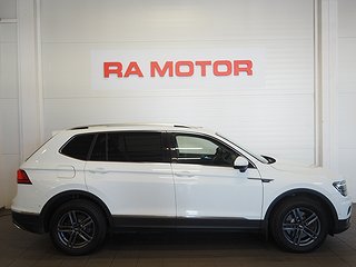 SUV Volkswagen Tiguan 4 av 22