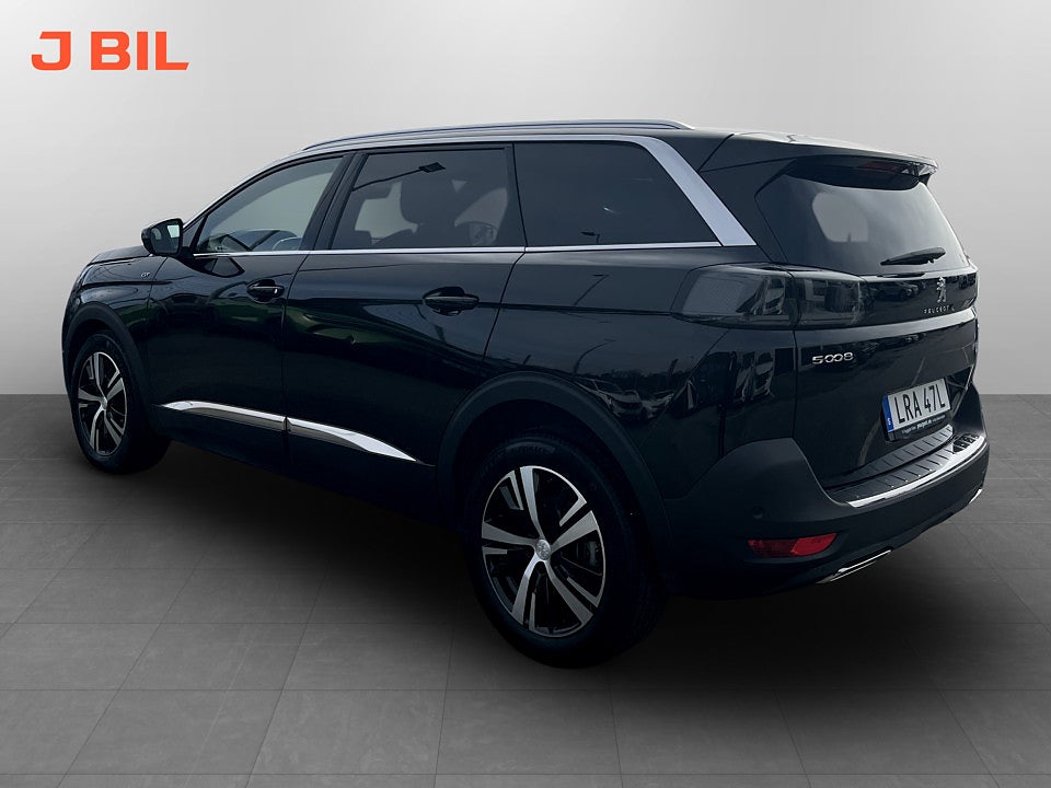 Bild på Peugeot 5008 GT 1.2 PT 130hk Aut 7-SITS B-KAMERA 