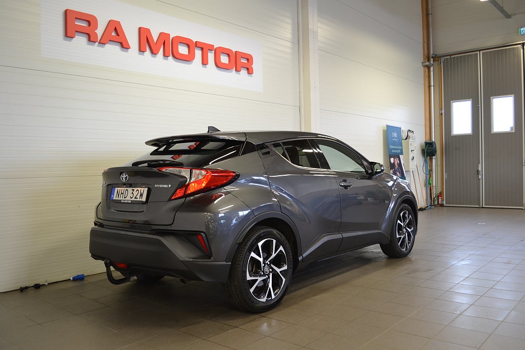 Toyota C-HR Hybrid CVT X-Edition Dragkrok Kamera Rattvärme M-Värm 2019