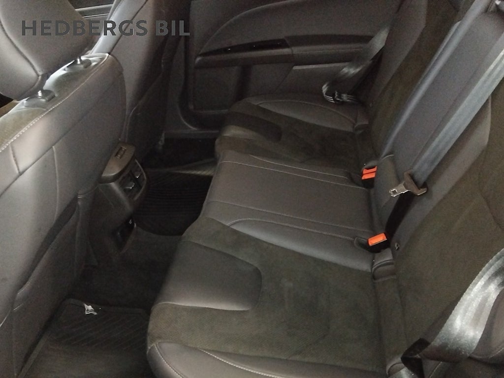 Ford Mondeo Kombi 2.0 EcoBlue AWD SelectShift Titanium thumbnail