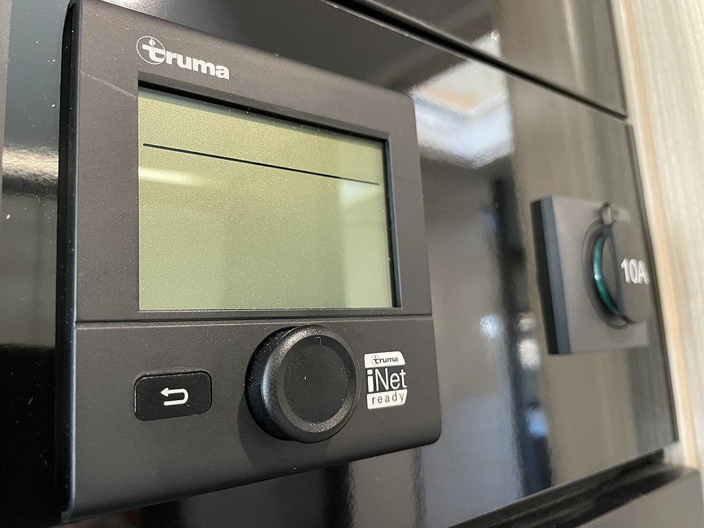 Sun Living S 75 SL /B-körkort/Taksäng /5 bältad/4479kr/mån/Automat9vxl/ - Sun Living