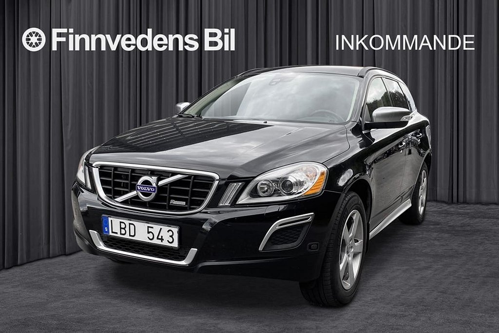 Volvo XC60 D3 R-Design *Skinnklädsel/V-Hjul/Backsensor*