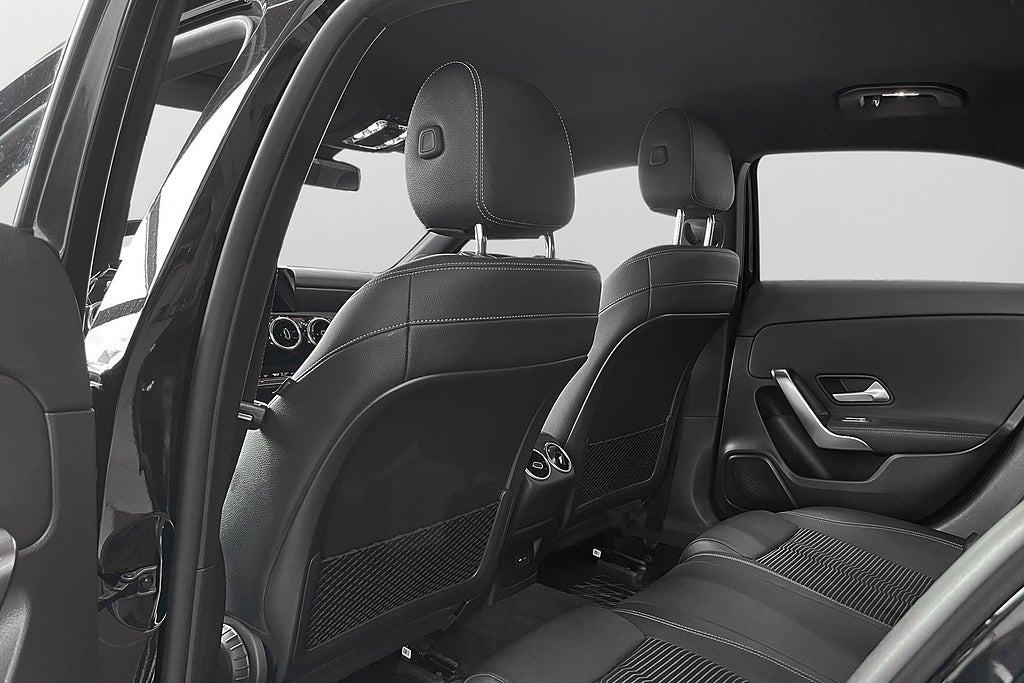 Mercedes-Benz A 2021 - miniatyr 16